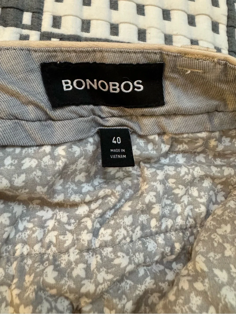Bonobos Men’s Slim 7” Chino Shorts Size 40 Khaki Tan Casual Shorts